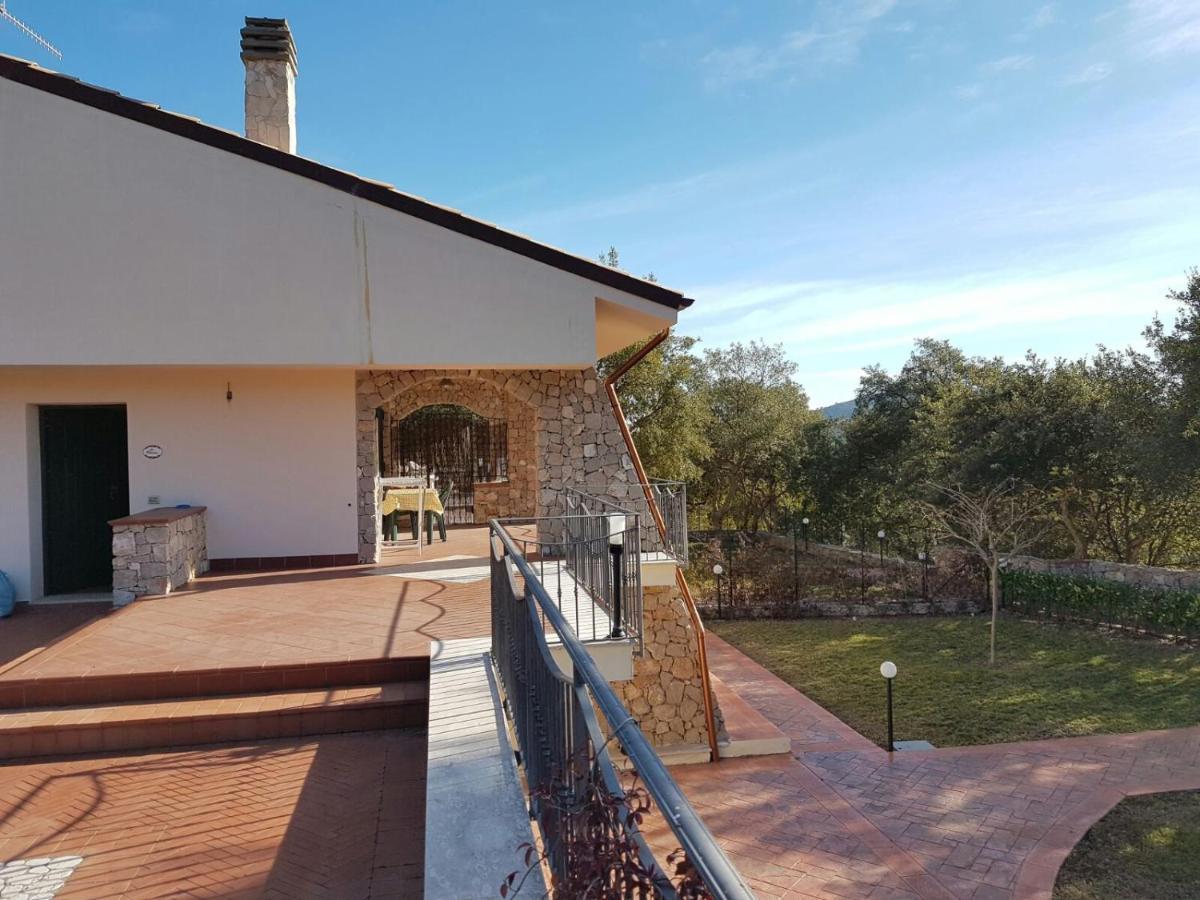 Villa Suber Sperlonga Exterior photo